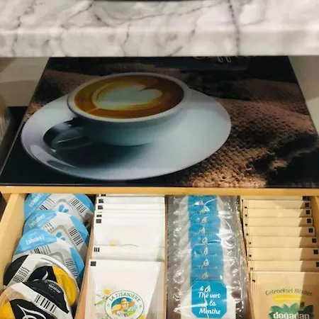 Au Logis Hébergement de vacances Souge-le-Ganelon